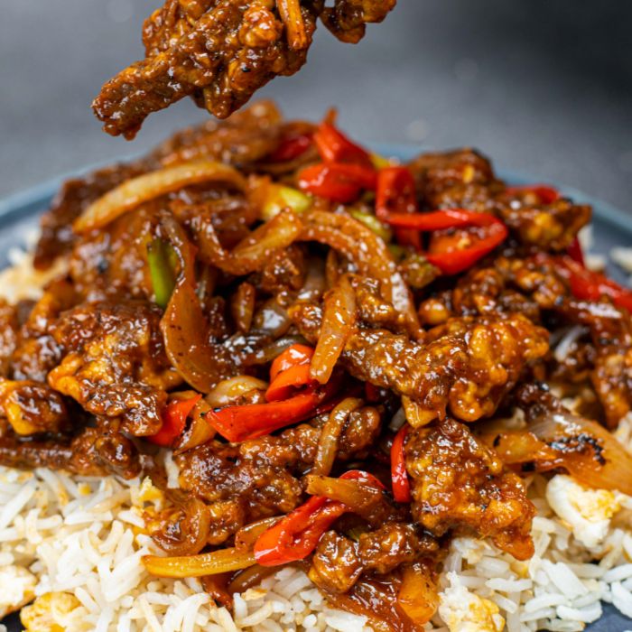 Crispy Chilli Beef In Peking Sauce 干牛丝