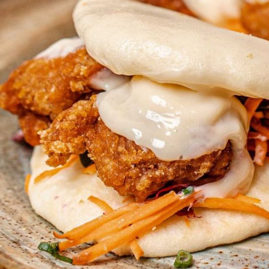 Crispy Chicken Steamed Bun 鸡排包
