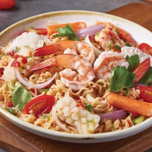 Instant Noodle Salad with Seafood