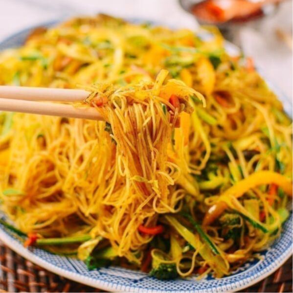 Vegetarian Singapore Noodles 