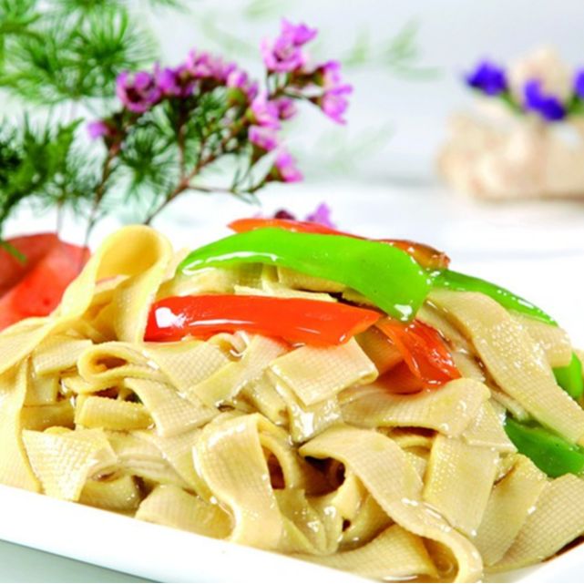 尖椒干豆腐  Stir Fried Tofu Sheets With Chilli Pepper  (V)(VG)