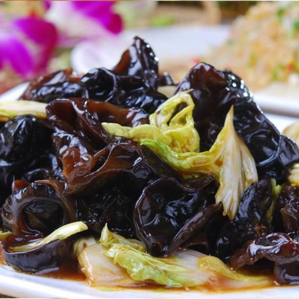 木耳炒白菜  Stir Fried Chinese Cabbage & Blackfungus (V)(VG)⭐