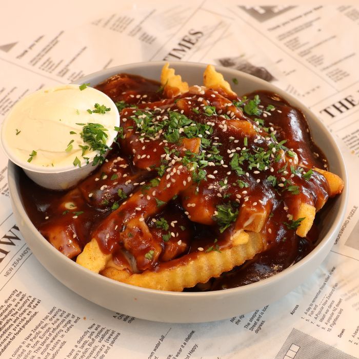 Chips with Cheese And Gravy