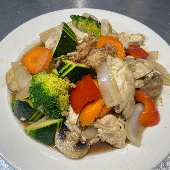Garlic & Pepper Sauce ผัดกระเทียมพริกไทย