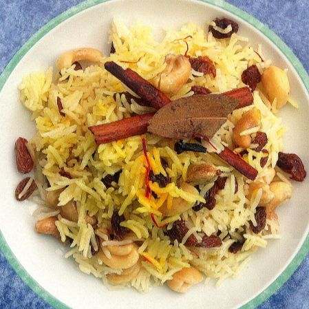 Kashmiri Pulau  (V) (Rice with nuts and raisins)
