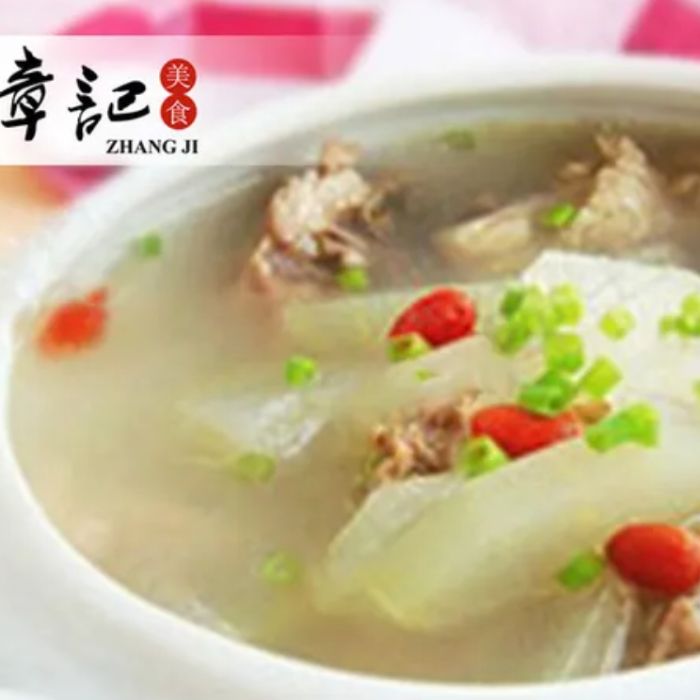 滋补老鸡炖冬瓜汤 Chicken Herbal Soup With Winter Melons 