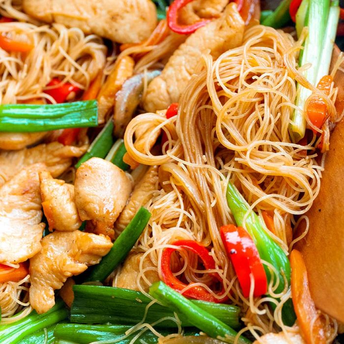 Chilli Chicken Vermicelli Noodles