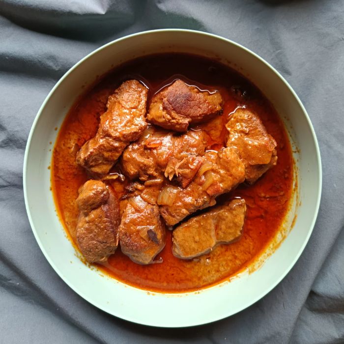 Beef Kashmiri