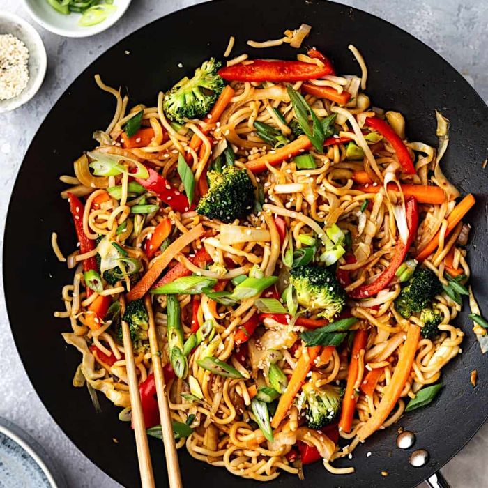 Veg Chowmein (VG)