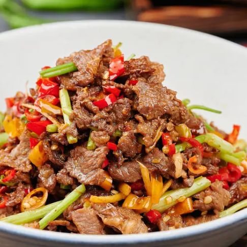 Stir Fried Beef With Green Chilli 小炒黄牛肉