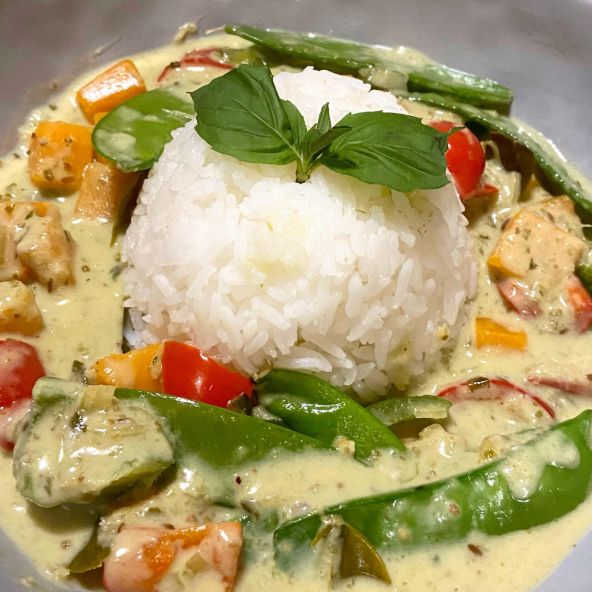 Thai Green Vegetable Curry (V) 泰式青咖喱时蔬杂菜