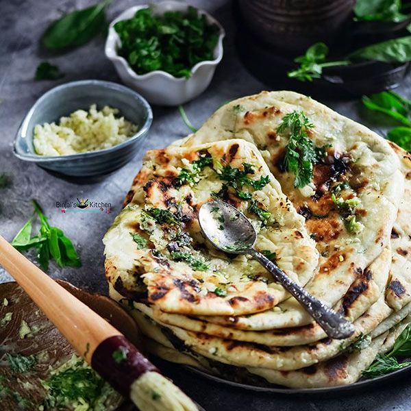Cheese And Spinach Naan