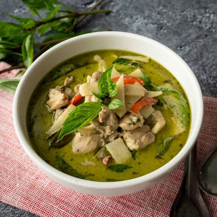 Green Curry Chicken (GF)