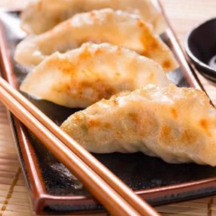 Deep Fried Chicken & Veg Gyoze (6 Pieces)炸鸡饺
