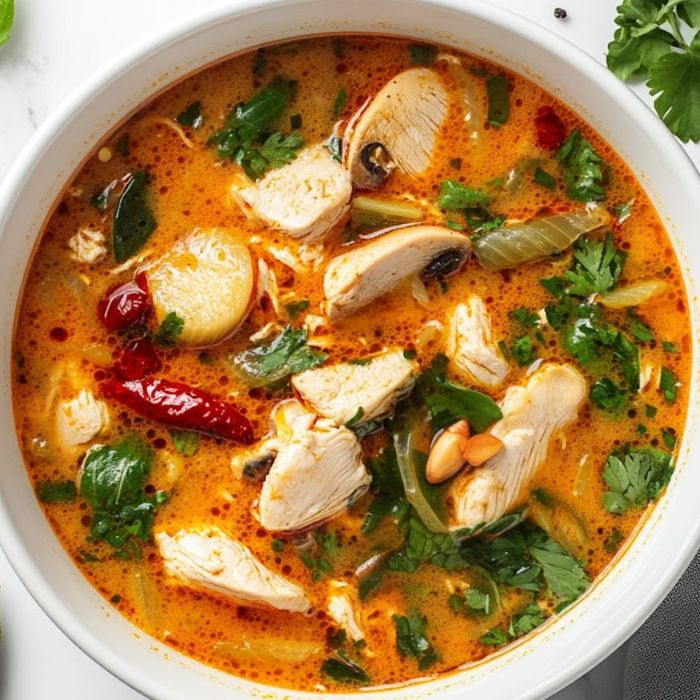 Tom Yum (Chicken) 