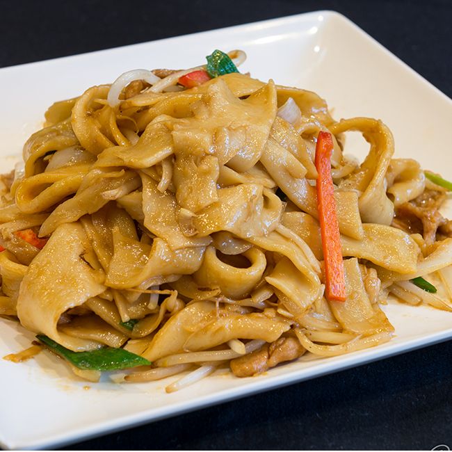 肉丝炒手工面  Shredded Pork Fried Handmade Noodles With Vegetables Dish ⭐