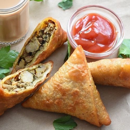 Keema Samosa (2 Pcs)