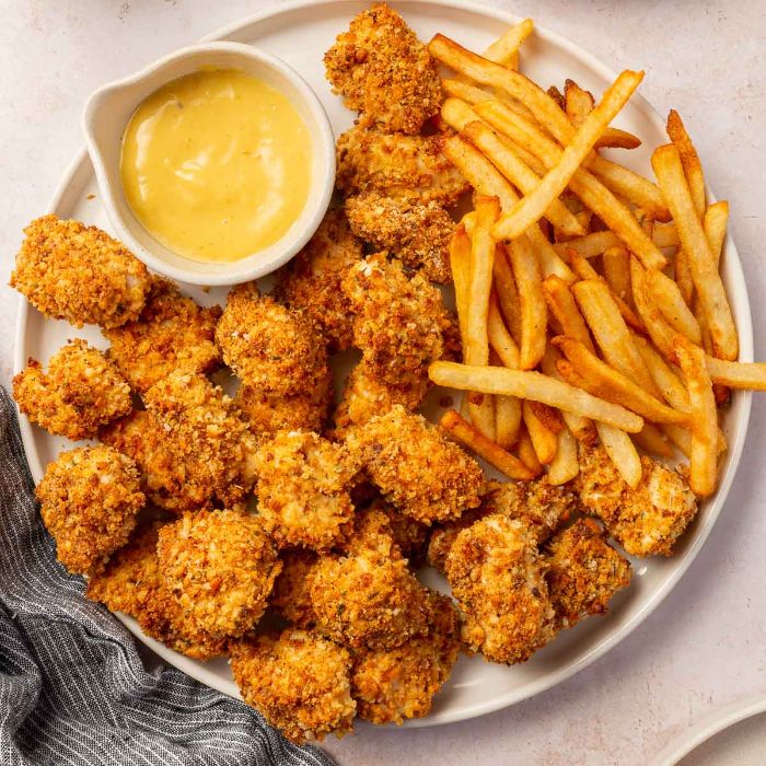 Chicken Nuggets With Chips
